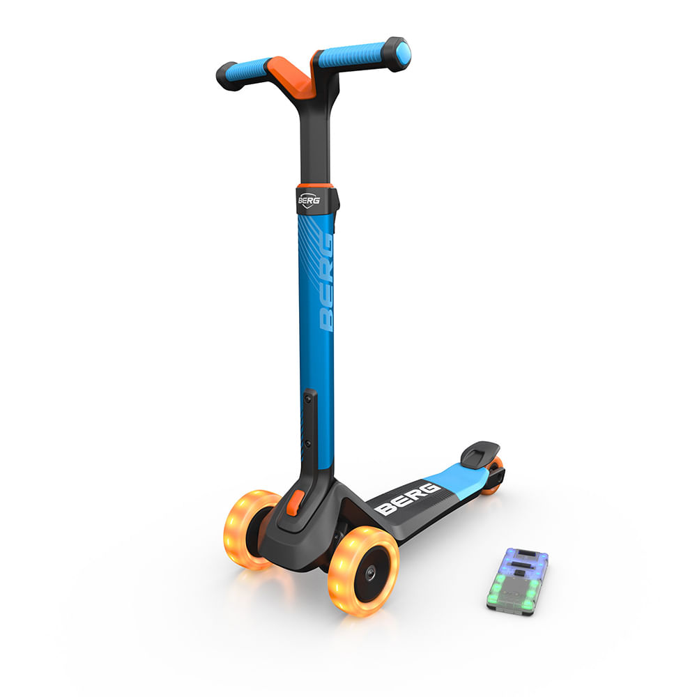 Scooter azul BERG Nexo con luz LED