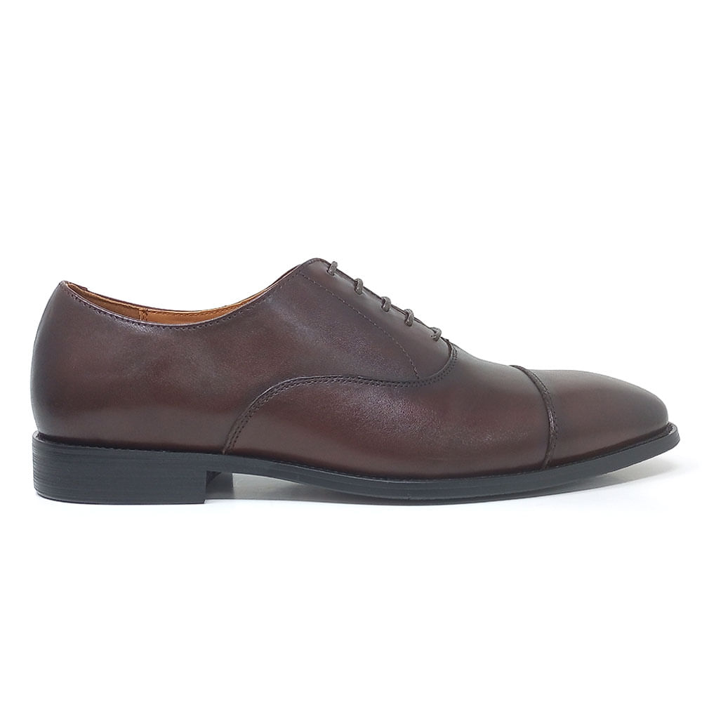 Zapato de vestir Perry Ellis color café para hombre