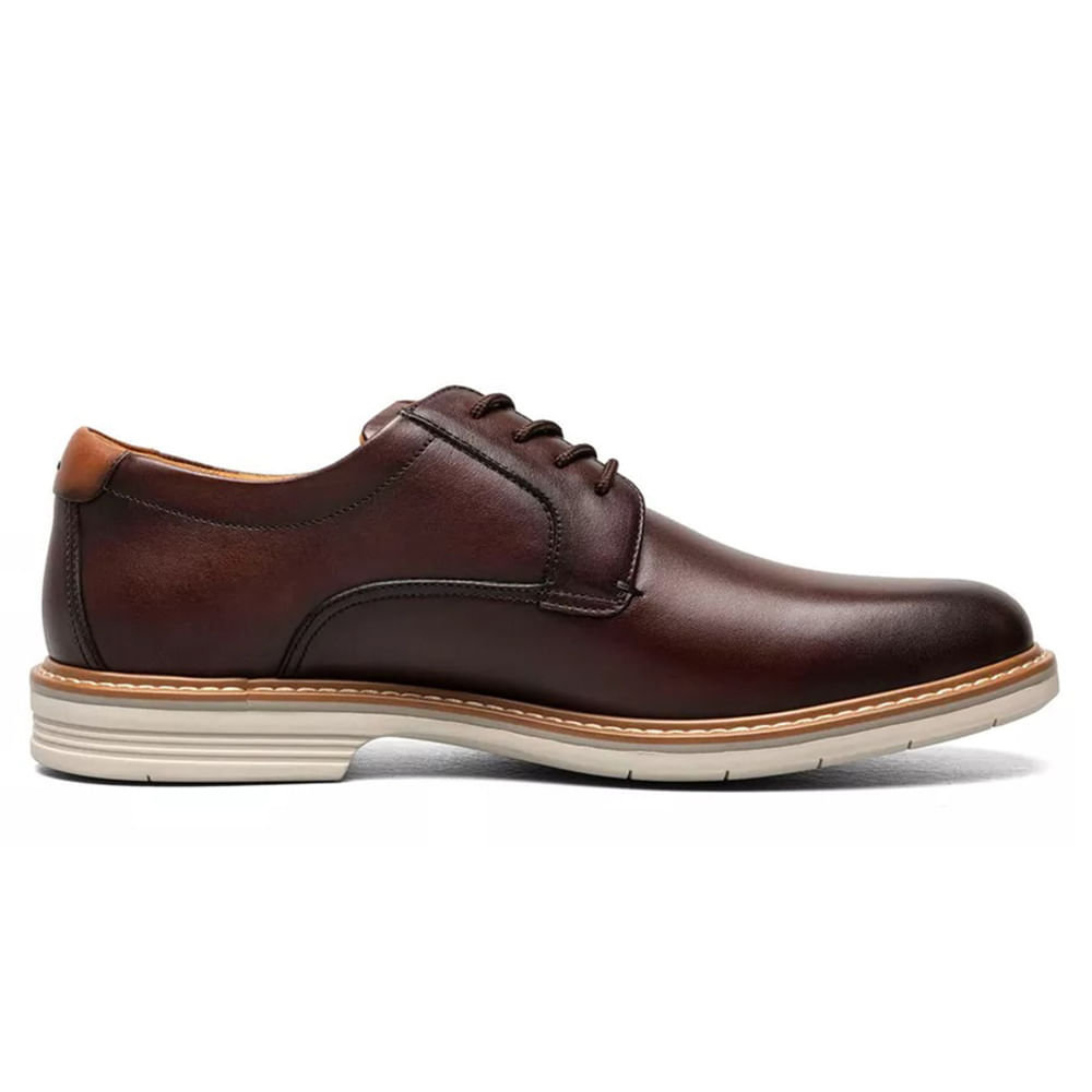 Zapato de vestir Florsheim color café para hombre