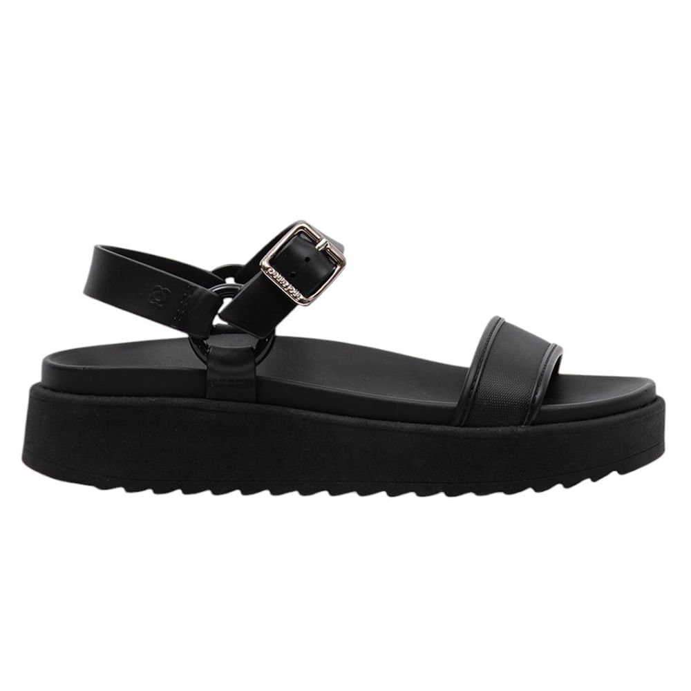 Sandalia flat color negro para mujer