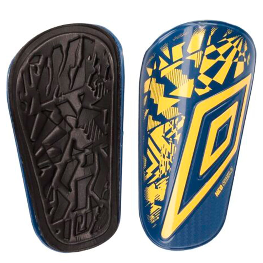 Espinillera Umbro Neo Shield W/sleeve