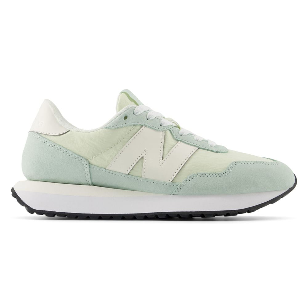 Zapato New Balance 237 deportivo casual verde para mujer