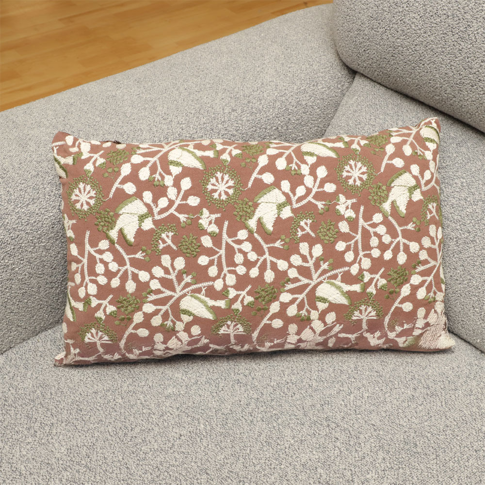 Cojín rectangular de algodón bordado aves 28x47 cm