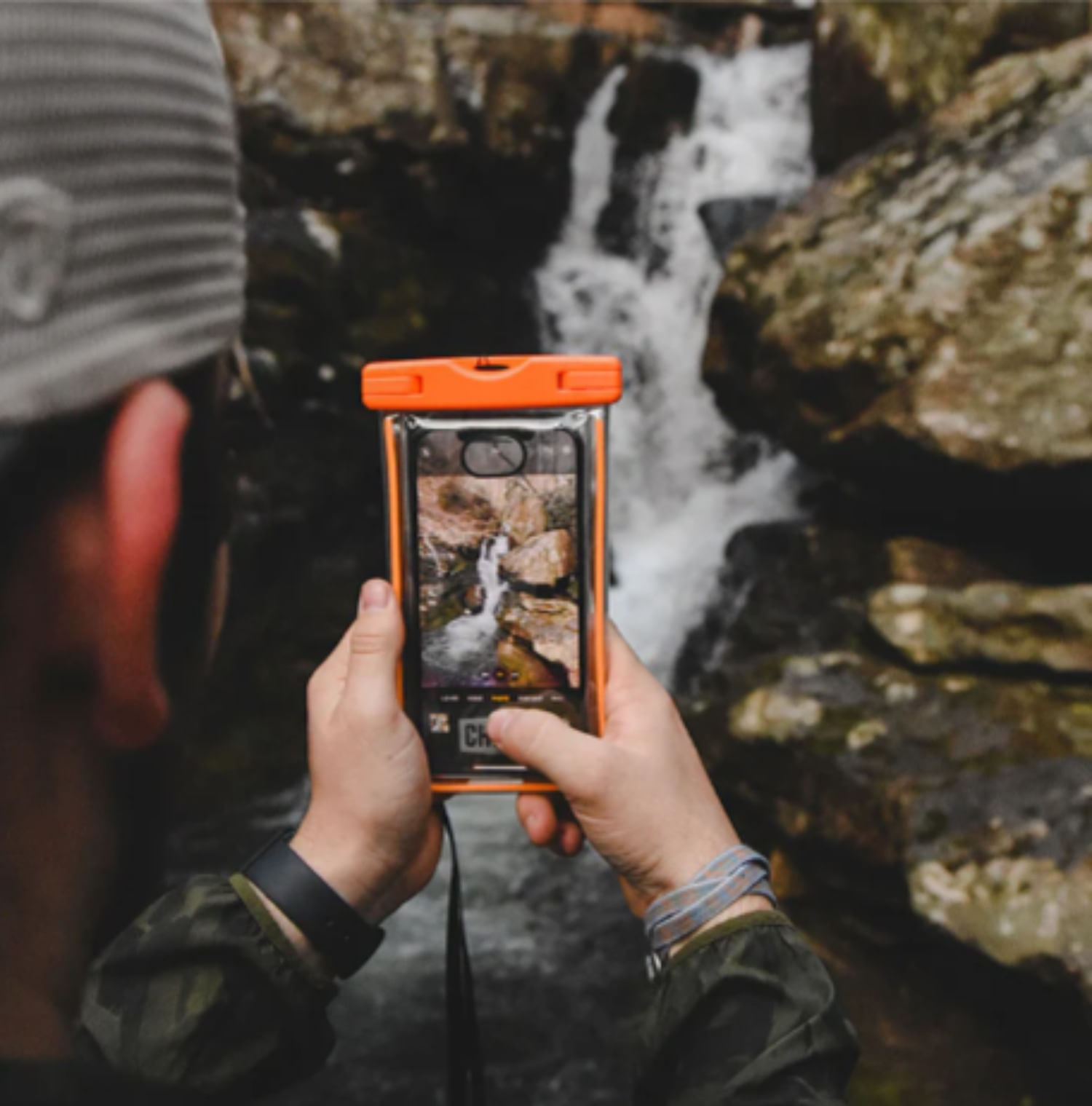 CHUMS COVER PARA CELULAR IMPERMEABLE