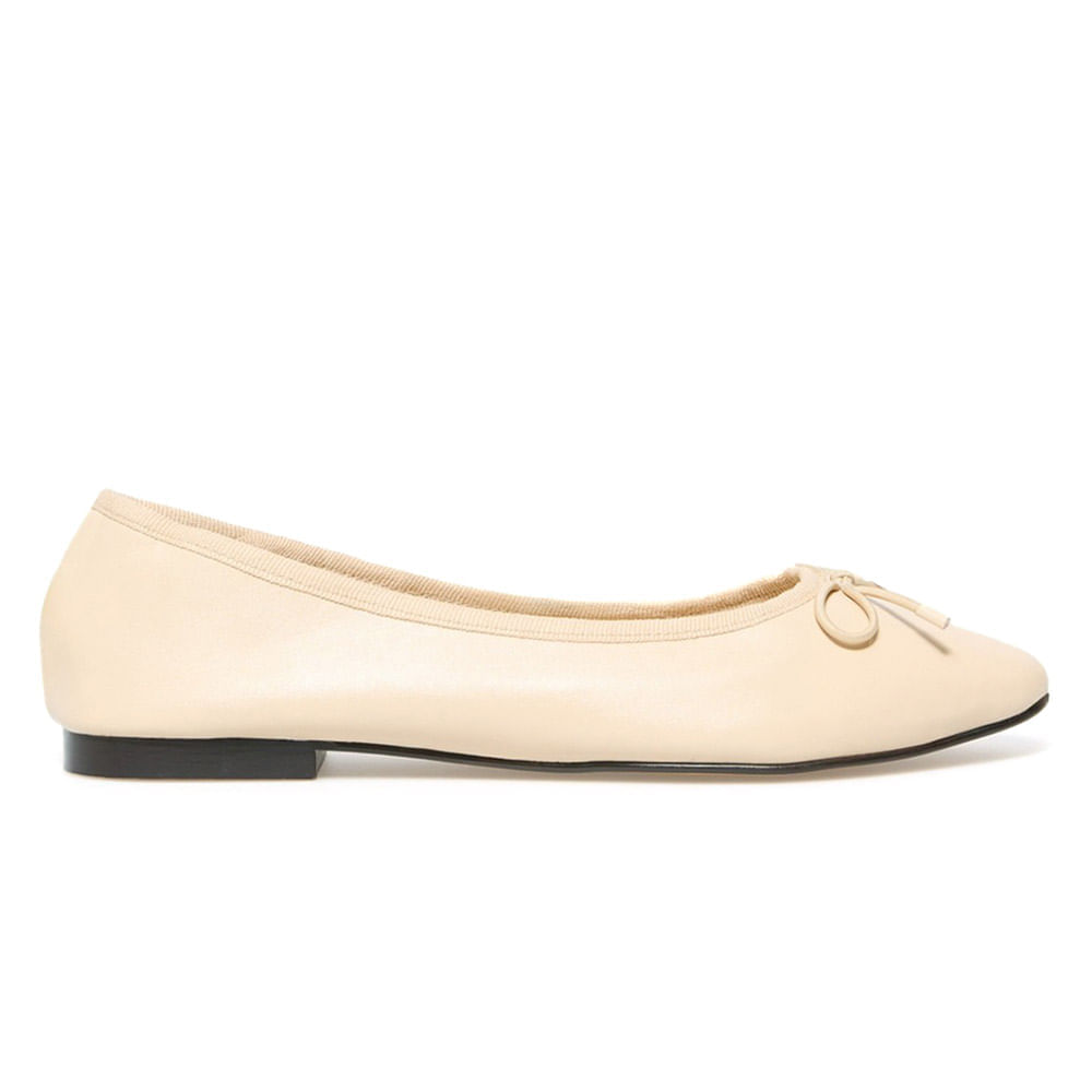 Zapato casual Sfera color beige para mujer