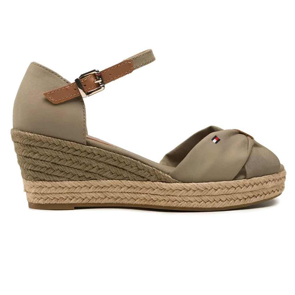 Sandalia casual Tommy Hilfiger color beige para mujer