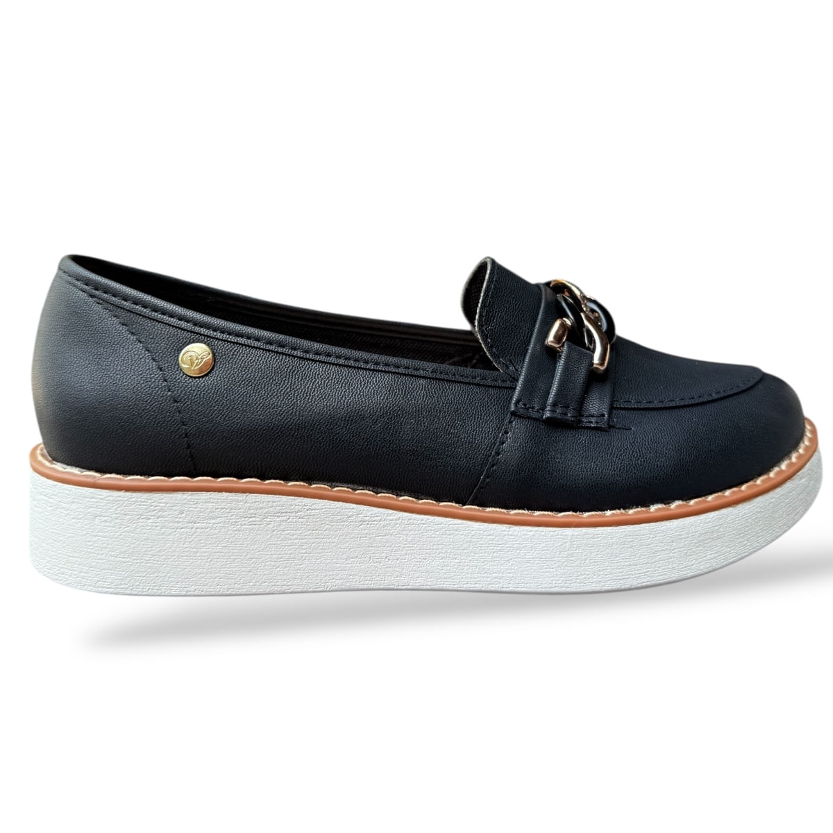 Mocasin casual Selene en color negro mate para dama