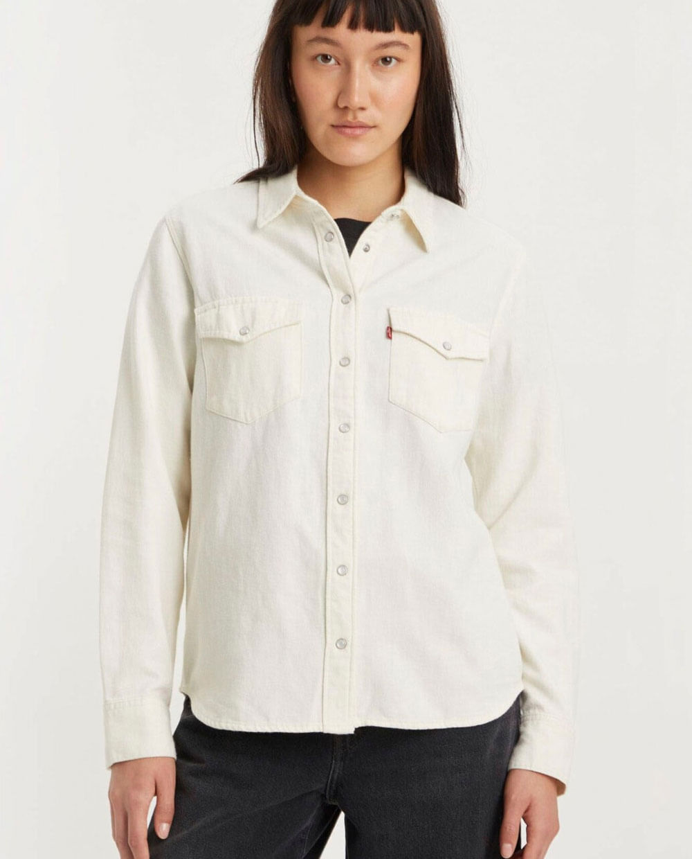 Blusa Levi's camisera beige manga larga para mujer