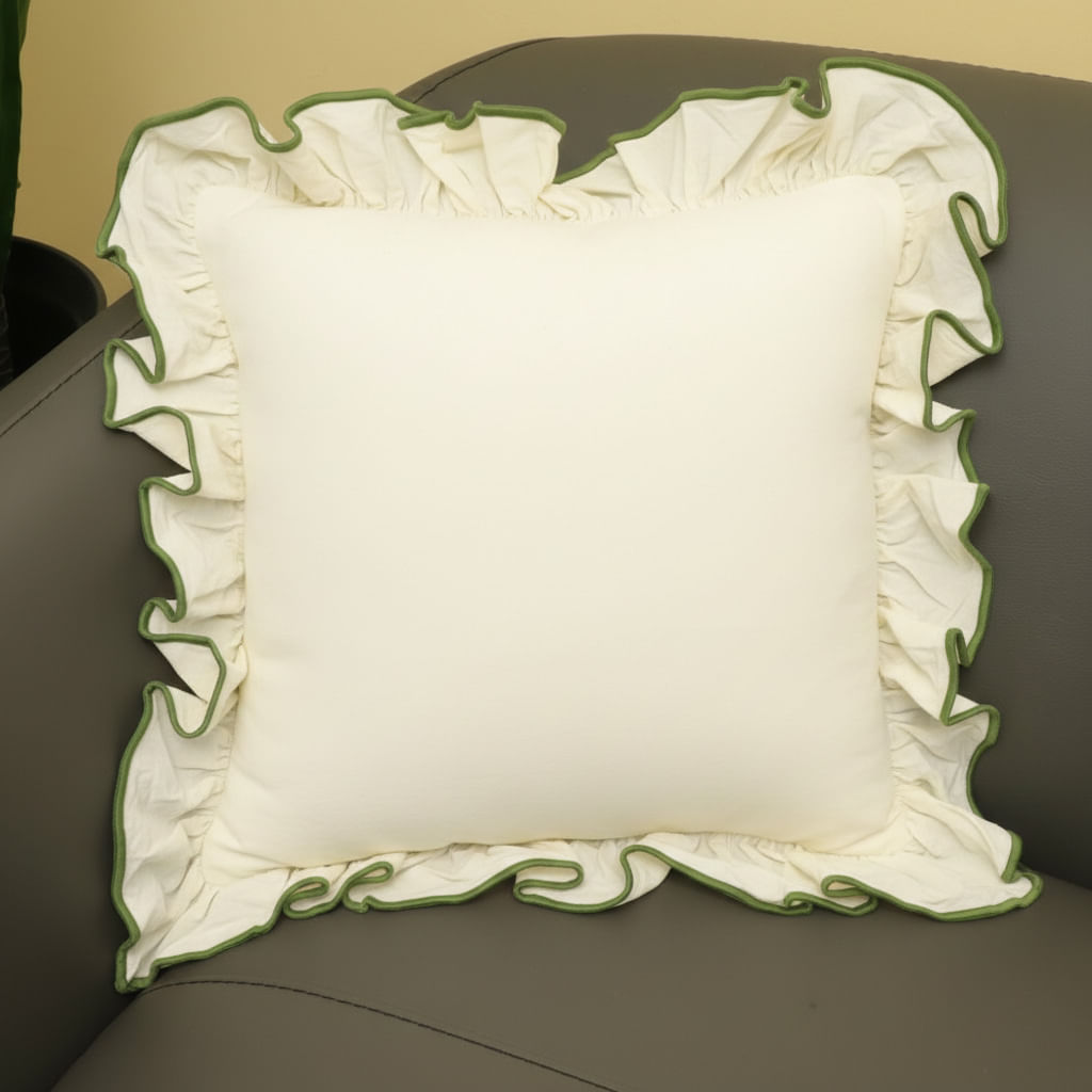 Cojín decorativo cuadrado con volantes y borde 45x45 cm