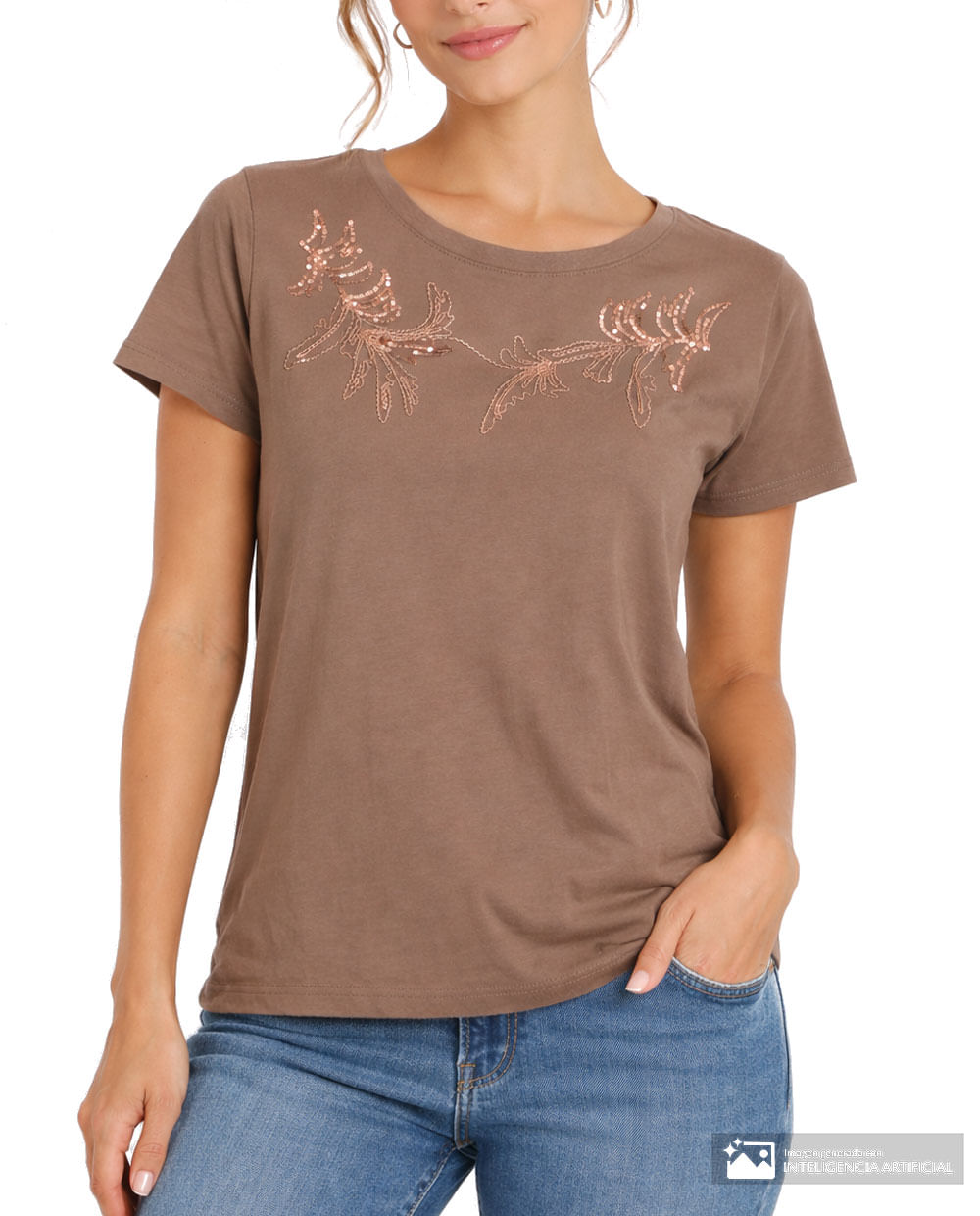 Camiseta Sabrina café manga corta para mujer