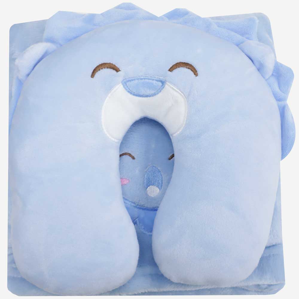 Frazada celeste con almohada de viaje para bebé